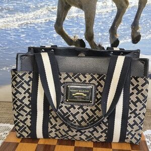 Tommy Hilfiger Black and Cream Women's Bag
